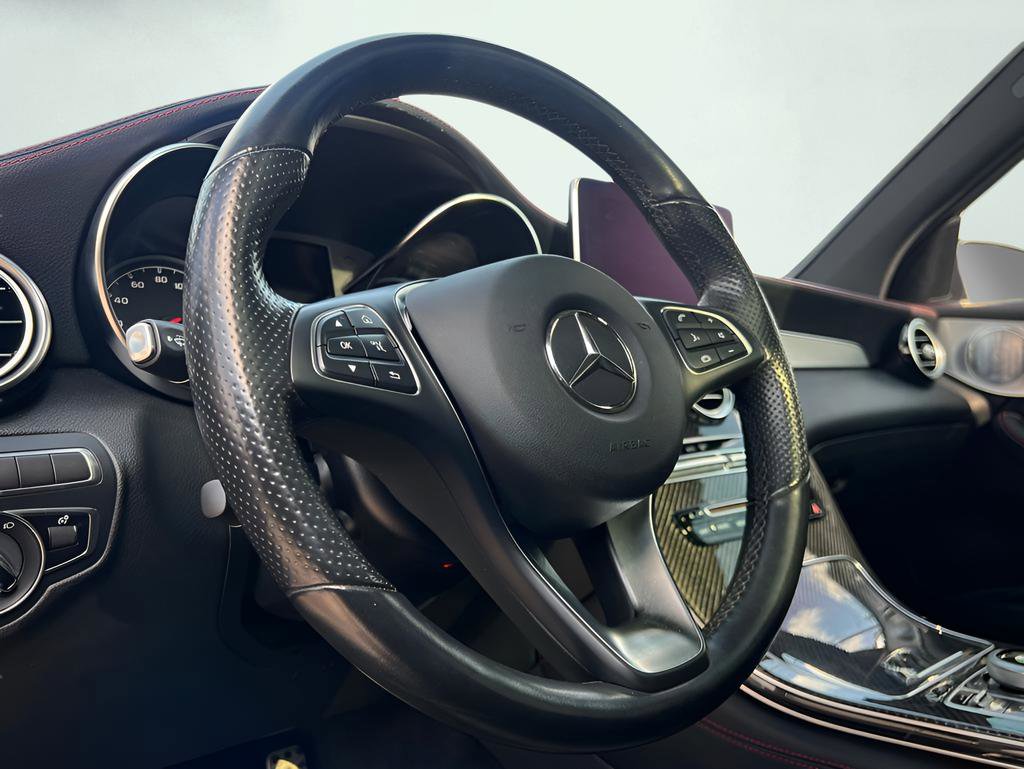 Used 2019 Mercedes-Benz GLC 43 AMG 4MATIC image 40