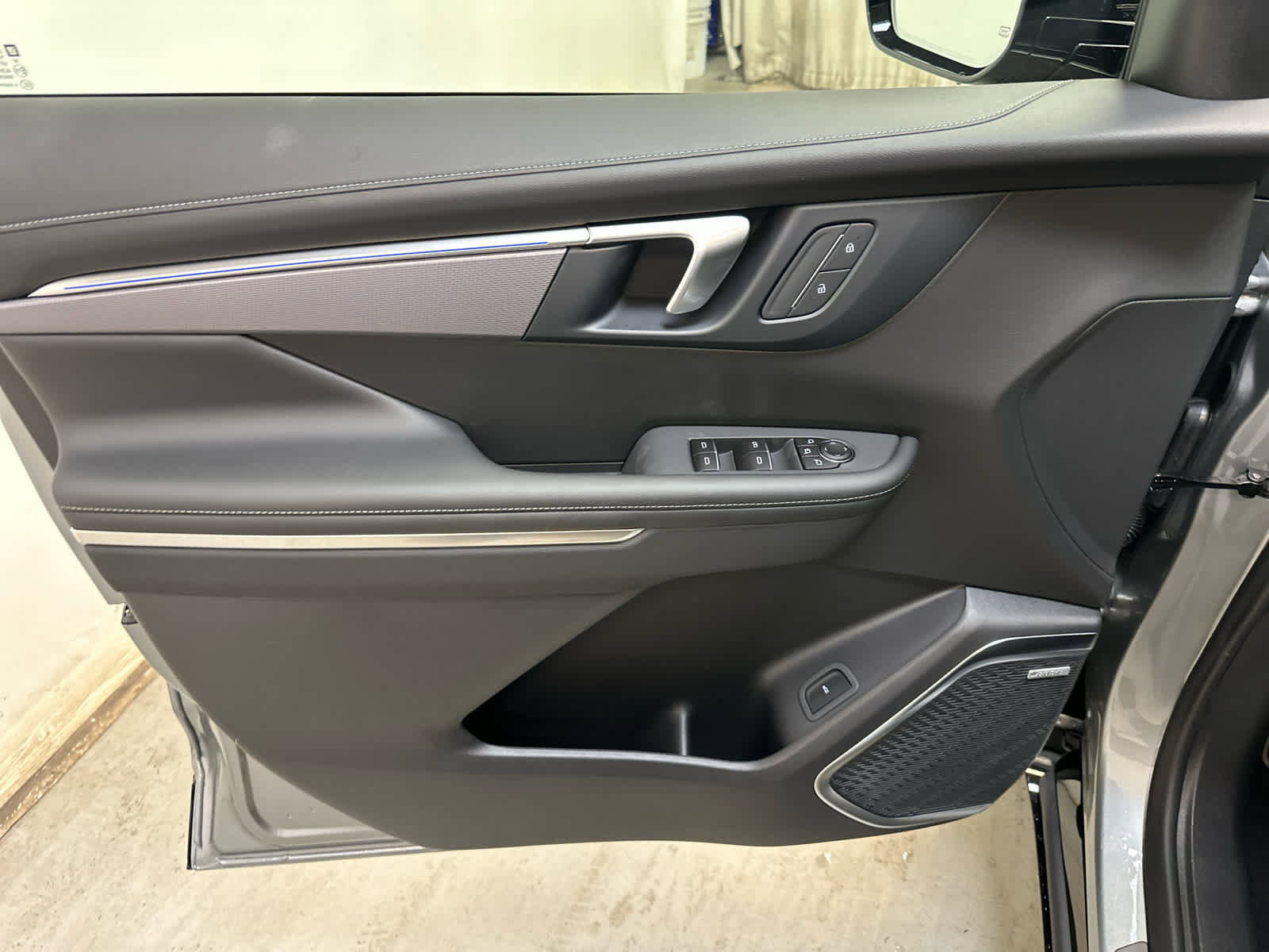 New 2026 Buick Enclave Sport Touring w/ LPO, Floor Liner Package image 18