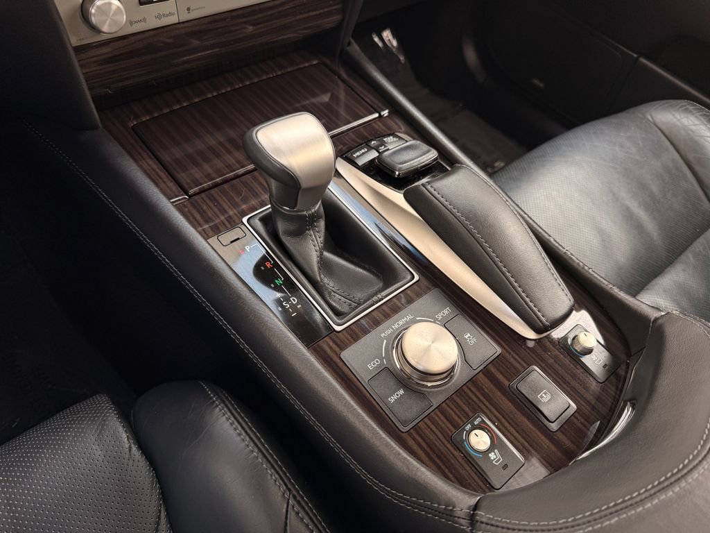 Used 2015 Lexus LS 460 w/ Comfort Package image 22