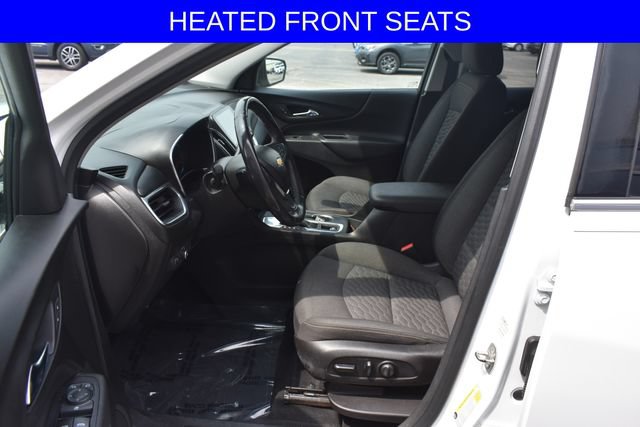 Used 2018 Chevrolet Equinox LT w/ Sun & Infotainment Package FWD image 4