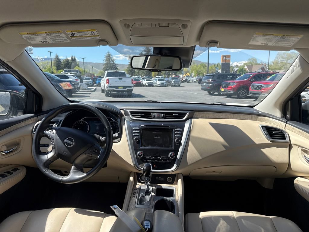 Used 2023 Nissan Murano SV AWD/4WD image 14