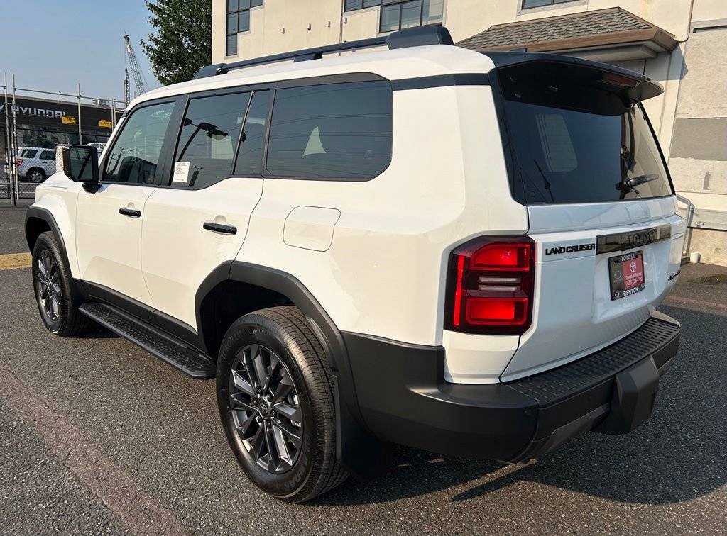 New 2027 Toyota Land Cruiser AWD/4WD image 7