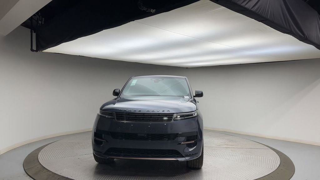 Certified 2025 Land Rover Range Rover Sport Autobiography image 3