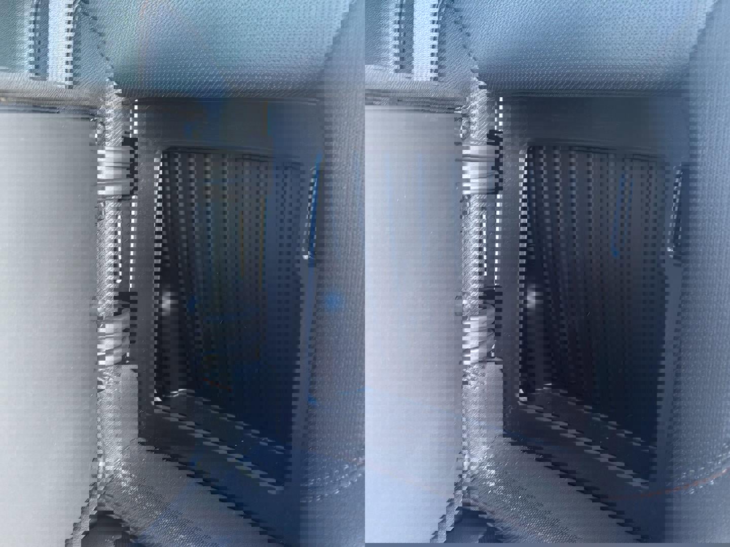 Used 2025 GMC Sierra 2500 AT4 image 16