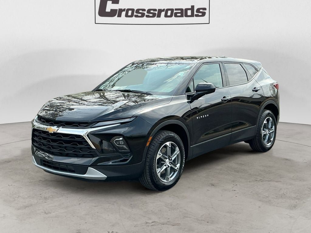 Used 2025 Chevrolet Blazer LT