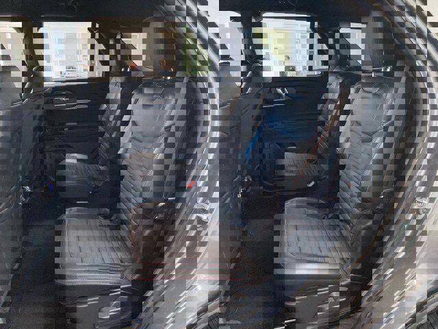 Used 2025 Ford Explorer ST-Line image 9