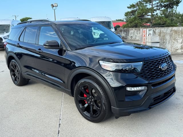 Used 2024 Ford Explorer ST w/ Equipment Group 401A AWD/4WD image 3
