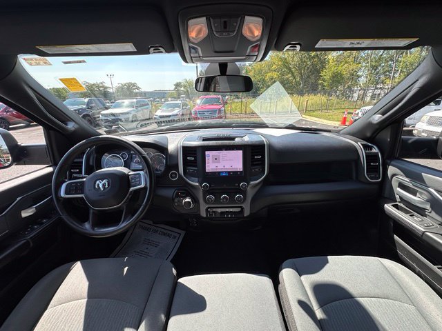 Used 2022 RAM 2500 Big Horn AWD/4WD image 2