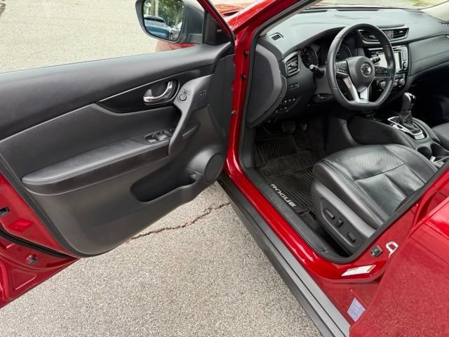 Used 2019 Nissan Rogue SL w/ Premium Package AWD/4WD image 15