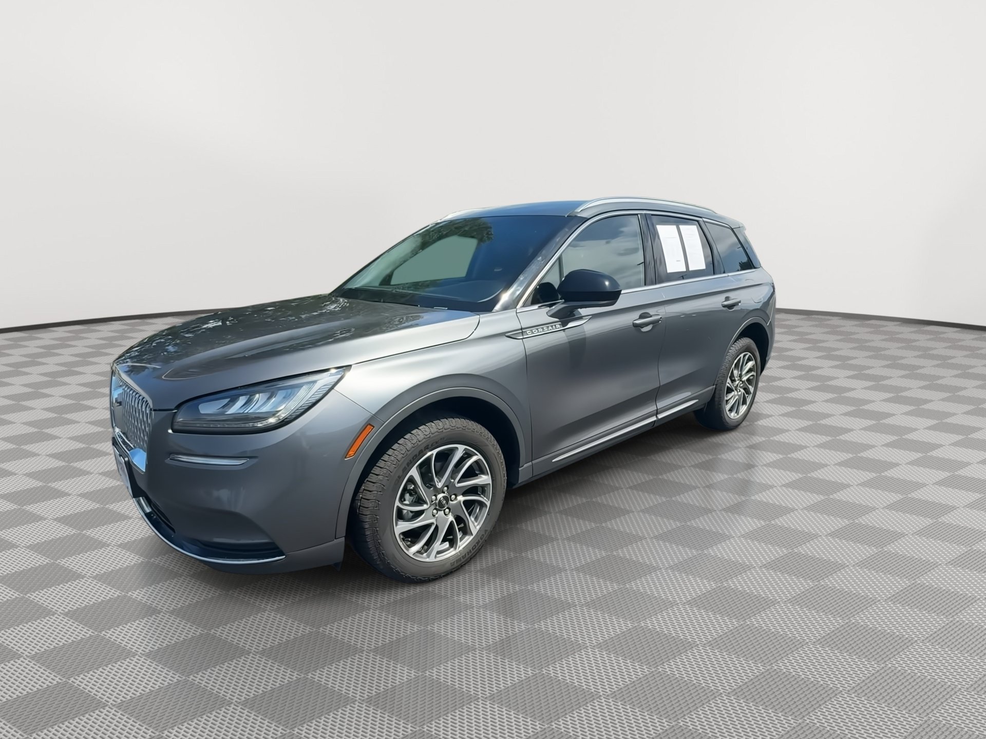Used 2022 Lincoln Corsair AWD w/ Equipment Group 101A image 4