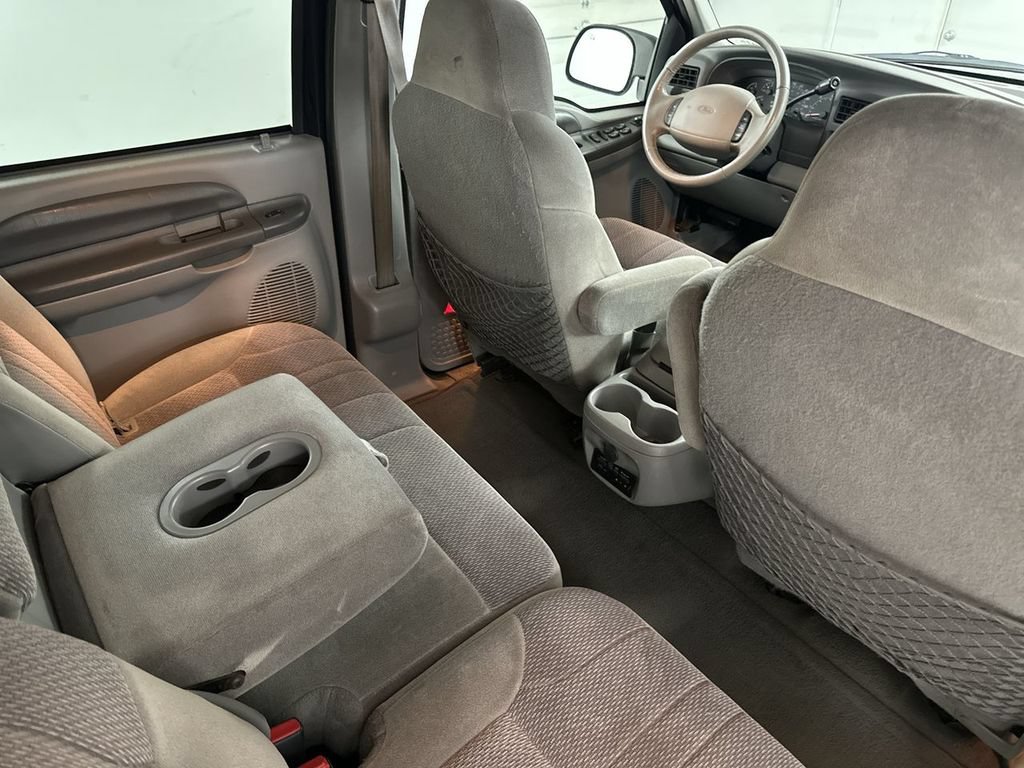 Used 2000 Ford Excursion XLT RWD image 22