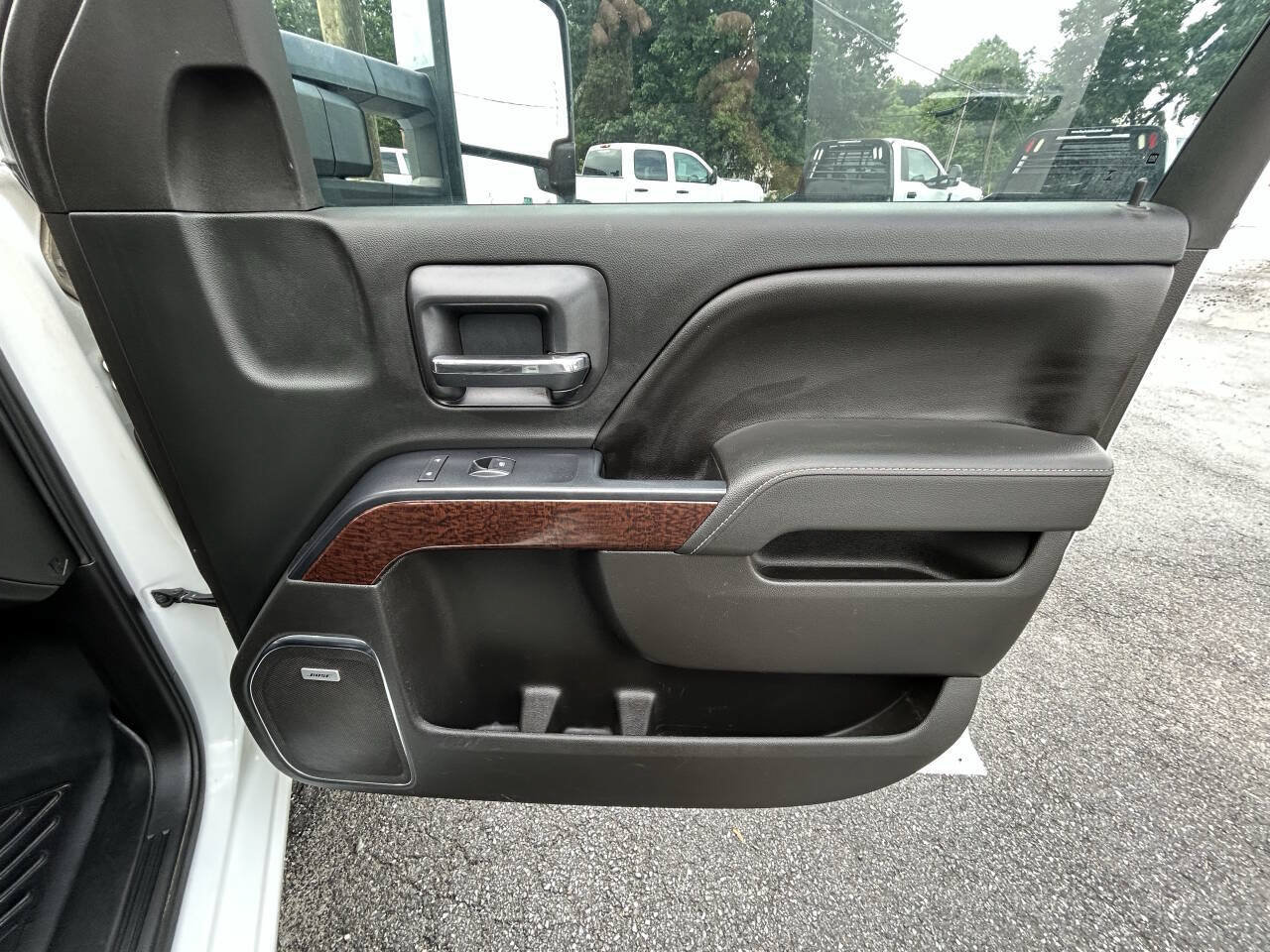 Used 2015 GMC Sierra 3500 SLT w/ Duramax Plus Package AWD/4WD image 23