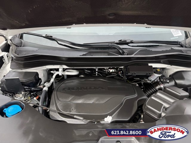 Used 2025 Honda Passport TrailSport image 11