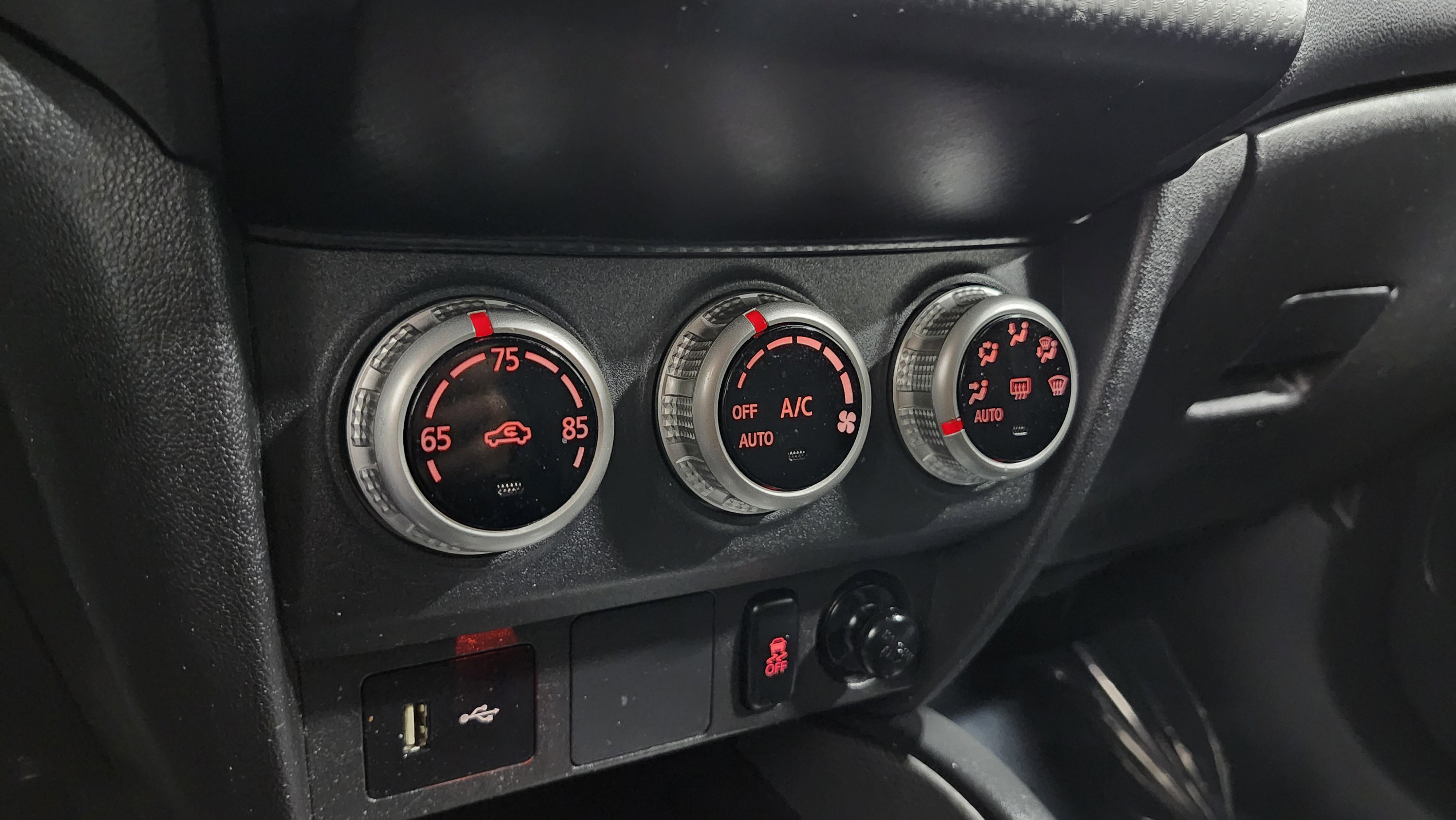 Used 2021 Mitsubishi Outlander Sport ES image 28