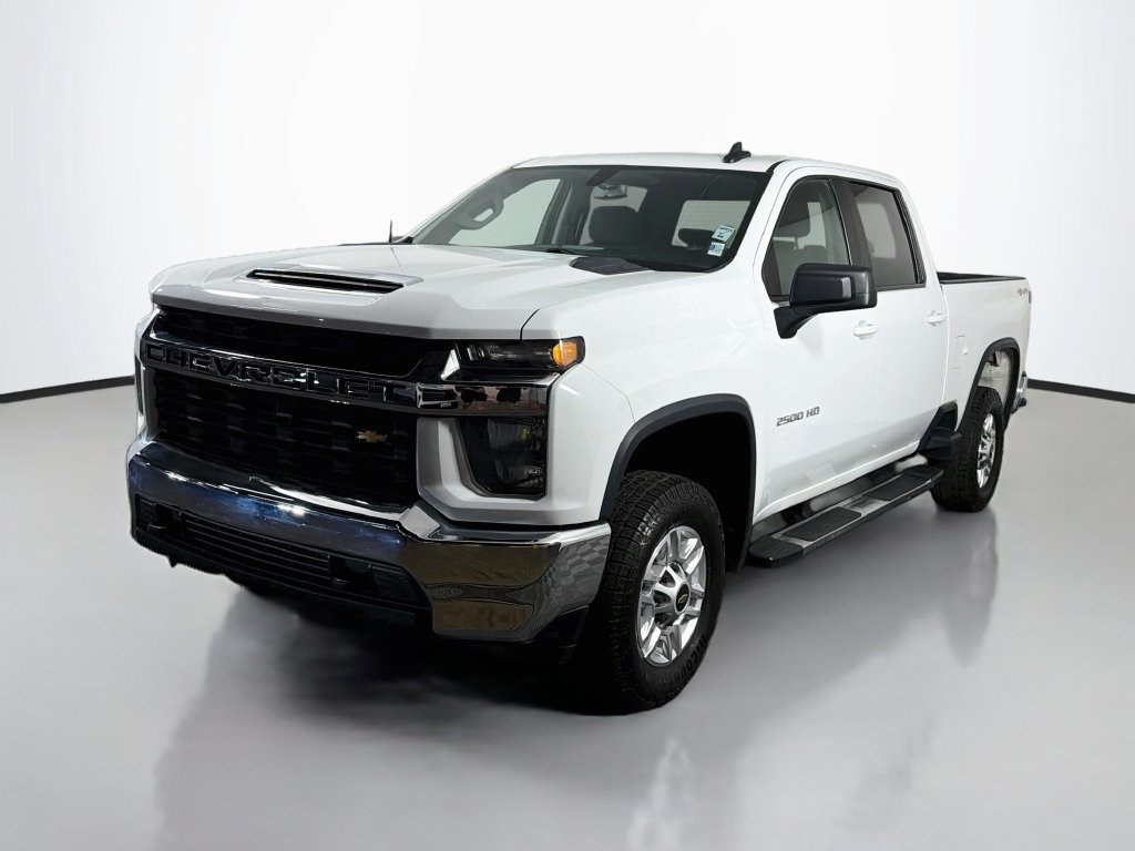 Used 2022 Chevrolet Silverado 2500 LT AWD/4WD image 3