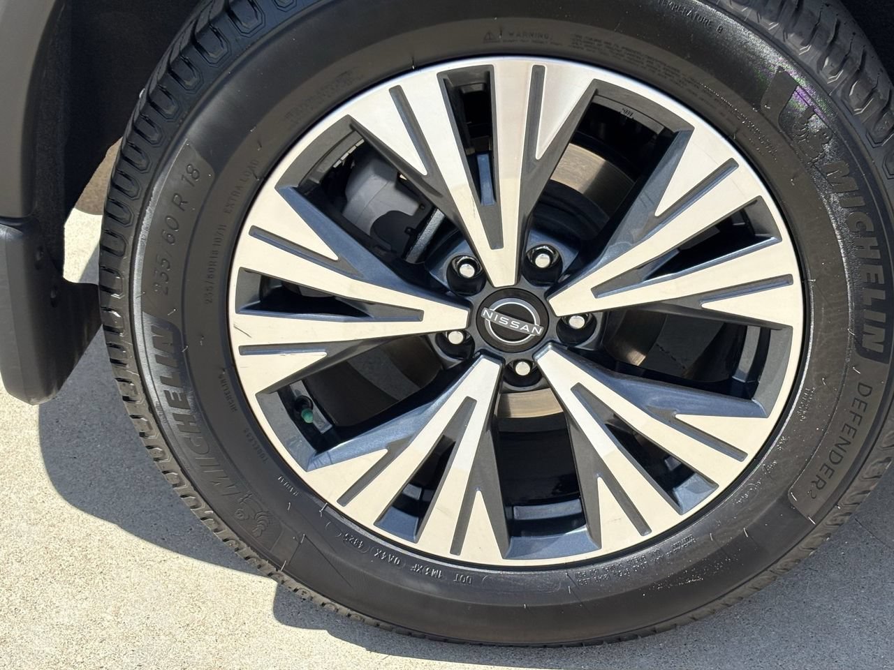 Used 2023 Nissan Rogue SV FWD image 7