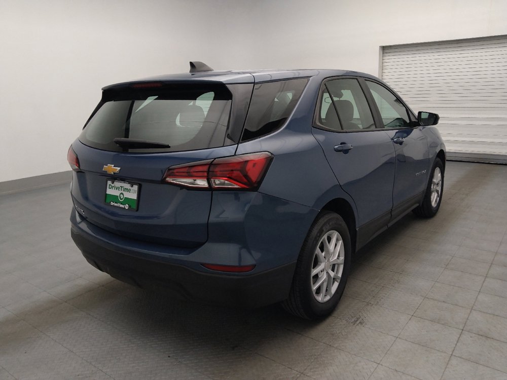 Used 2024 Chevrolet Equinox LS FWD image 9