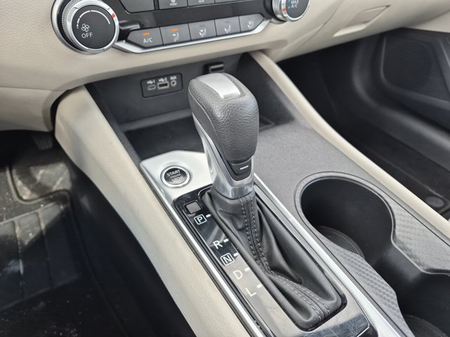 Used 2025 Nissan Altima 2.5 SV AWD/4WD image 10