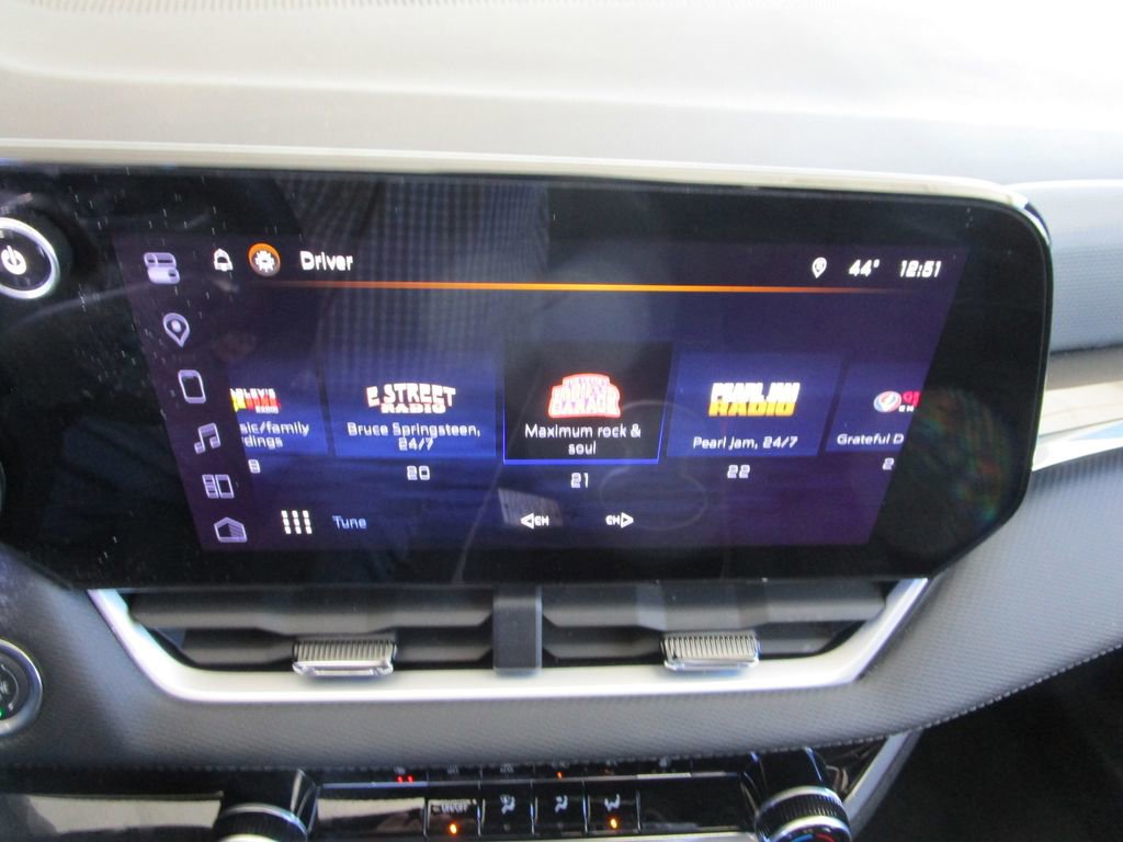 Used 2025 Chevrolet Equinox LT image 67