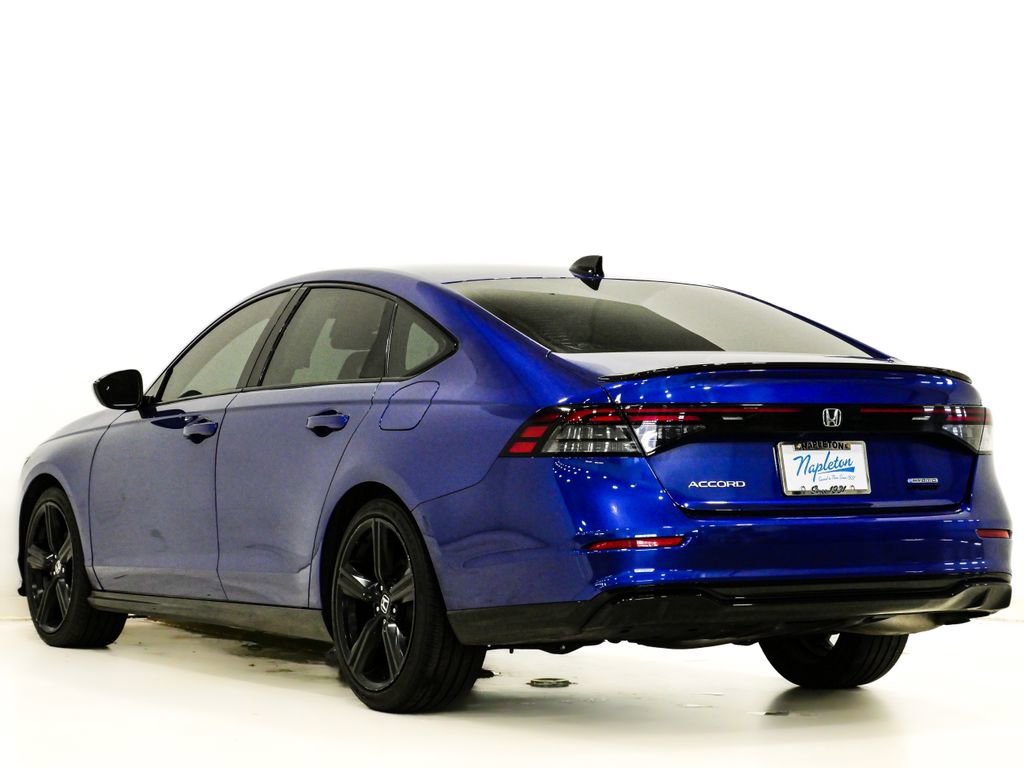 Used 2024 Honda Accord Sport image 9