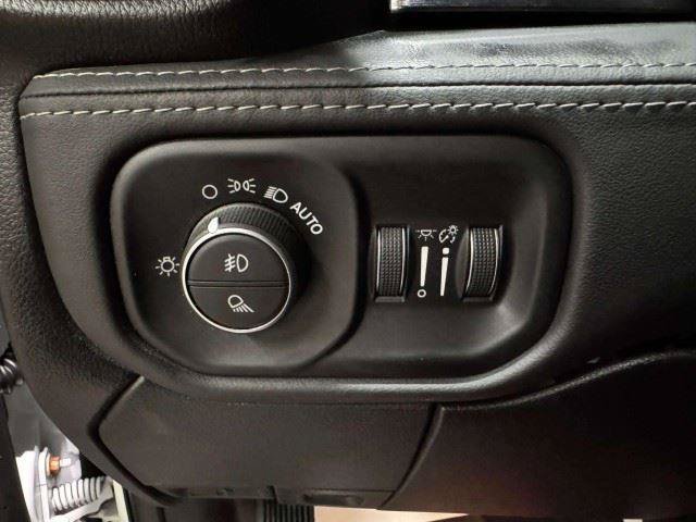 Used 2022 RAM 2500 Limited AWD/4WD image 26