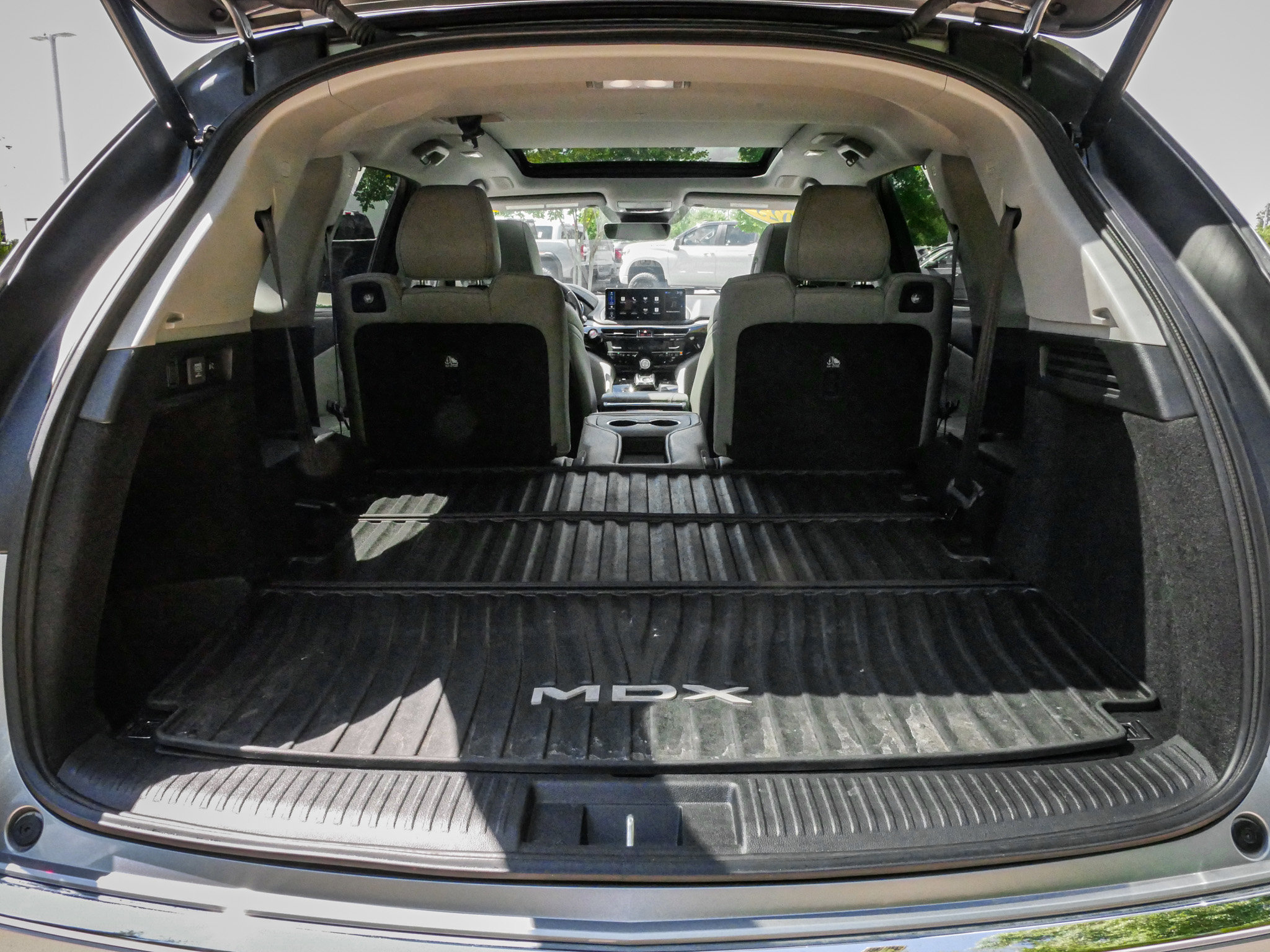 Used 2025 Acura MDX SH-AWD w/ Technology Package image 33