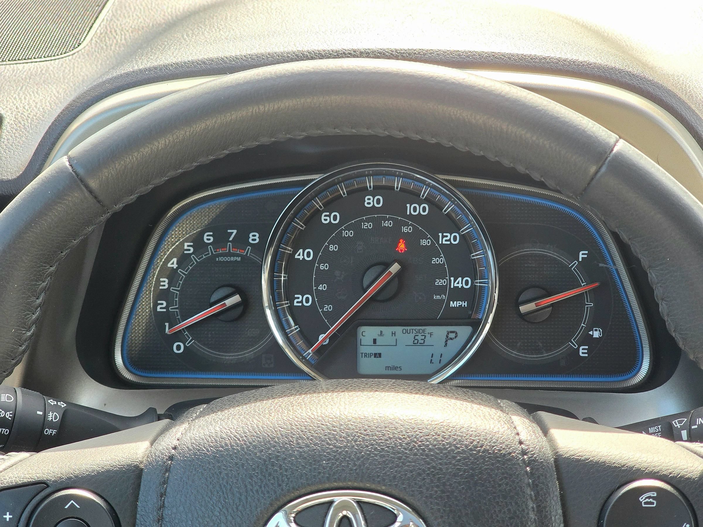 Used 2014 Toyota RAV4 Limited w/ Technology Package AWD/4WD image 24