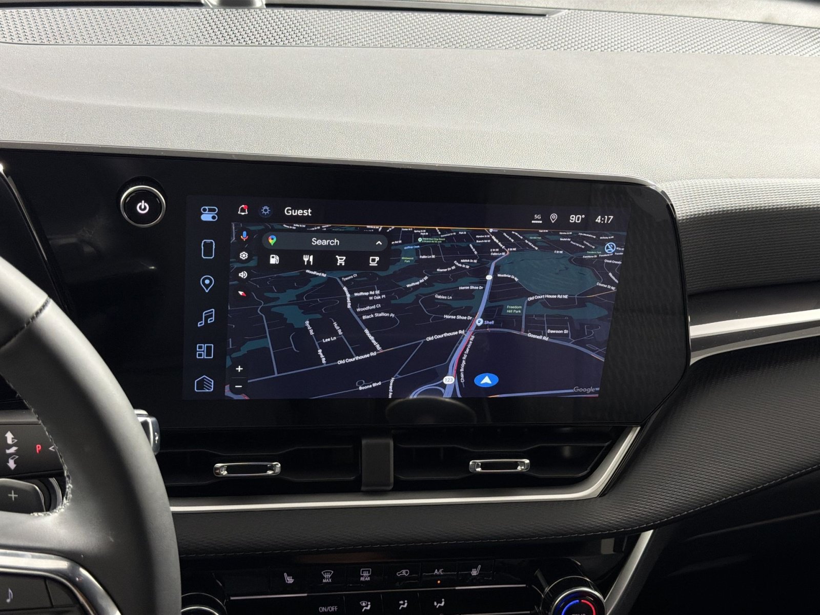 New 2027 Chevrolet Equinox LT w/ Safety and Technology Package FWD image 20