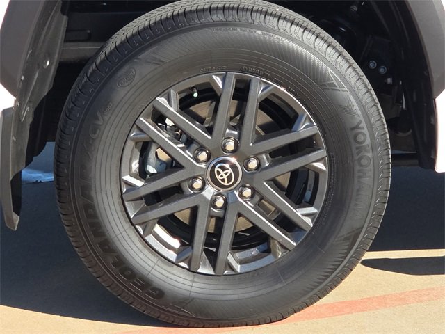 Used 2025 Toyota Tundra SR5 image 9