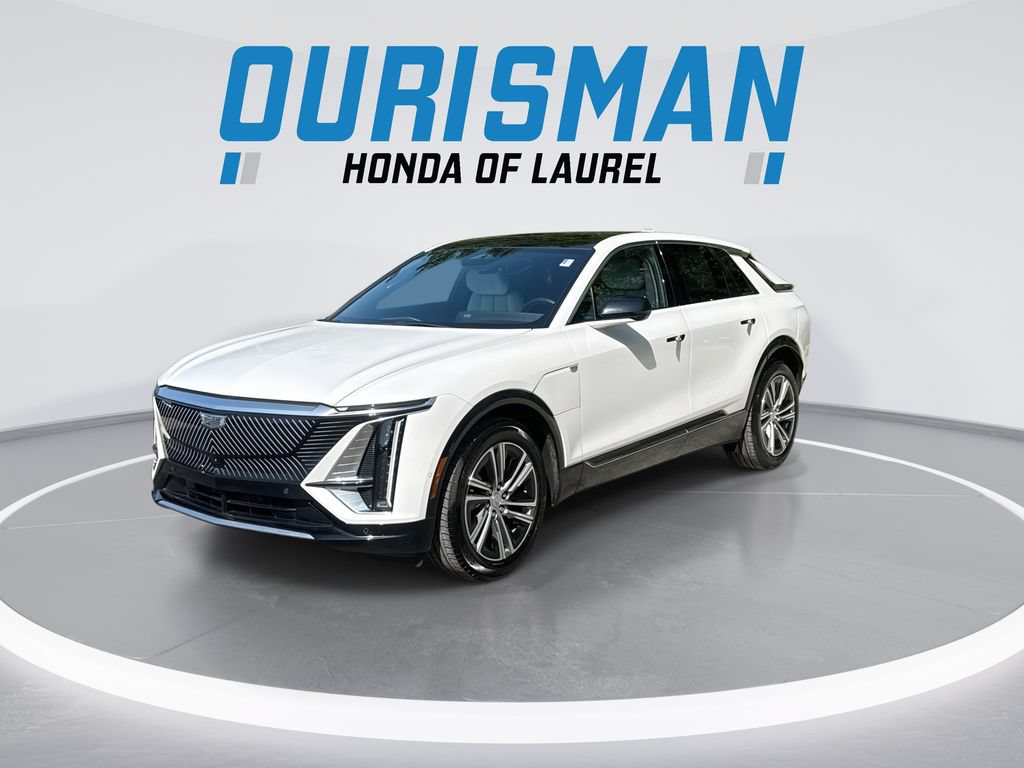 Used 2024 Cadillac Lyriq Luxury AWD/4WD image 4