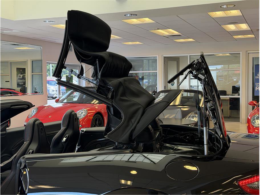 Used 2017 Maserati GranTurismo Sport RWD image 45