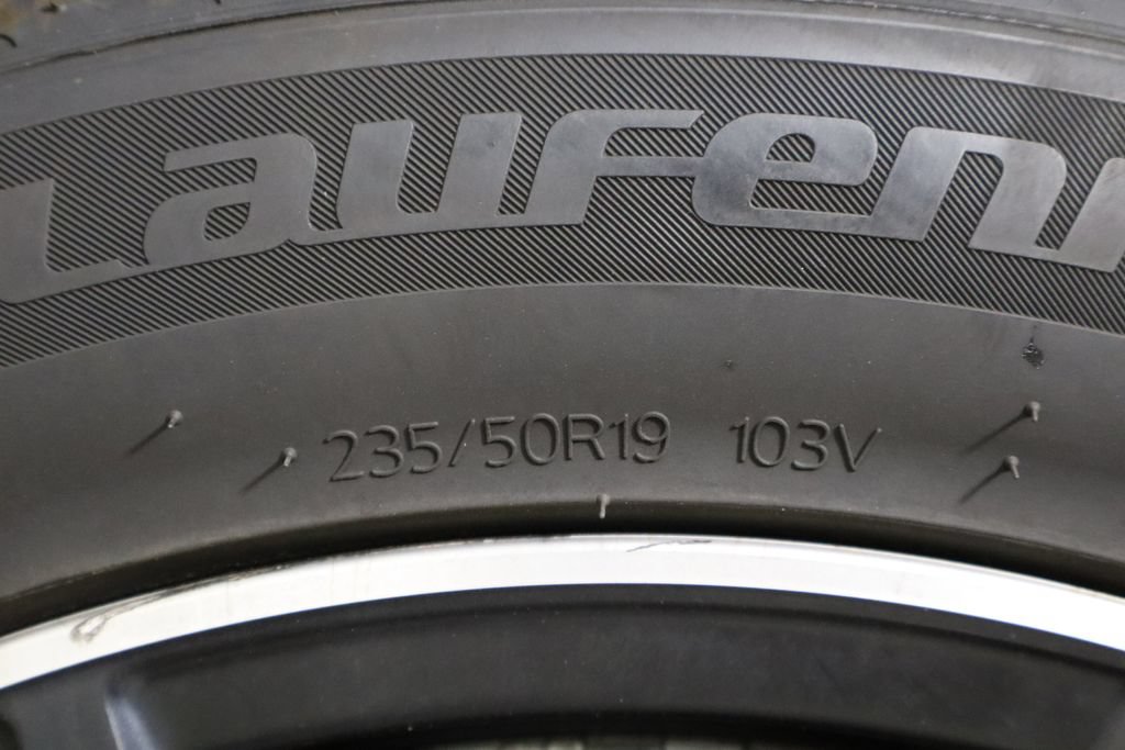 Used 2021 Mercedes-Benz GLB 35 AMG 4MATIC image 44