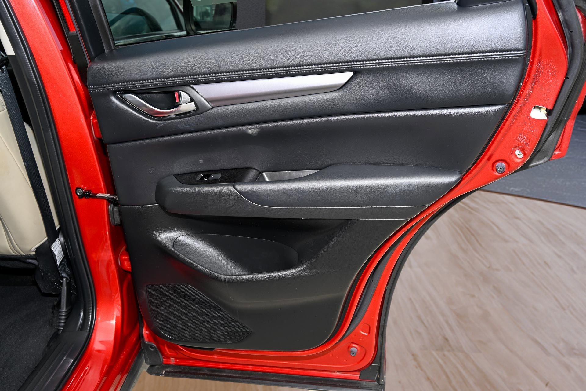 Used 2019 MAZDA CX-5 Touring image 8