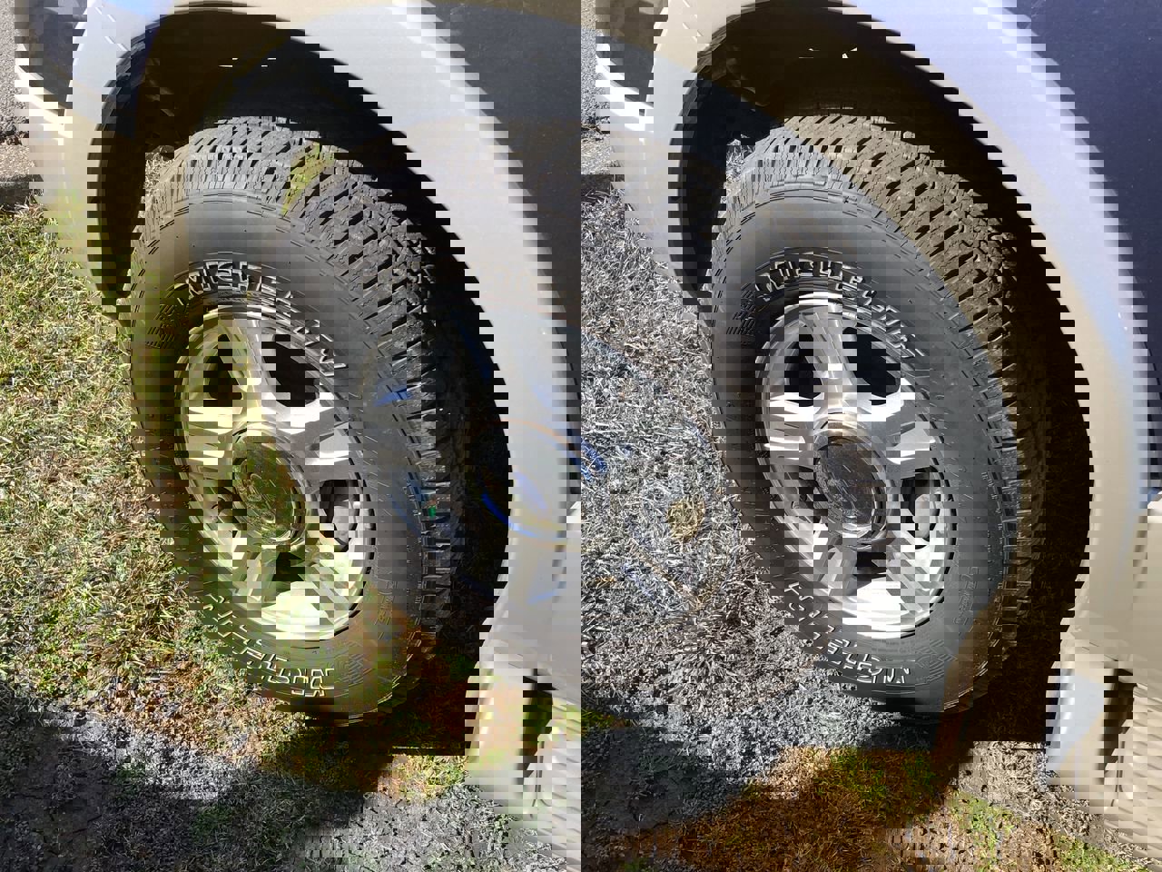 Used 2005 Ford Expedition King Ranch image 2