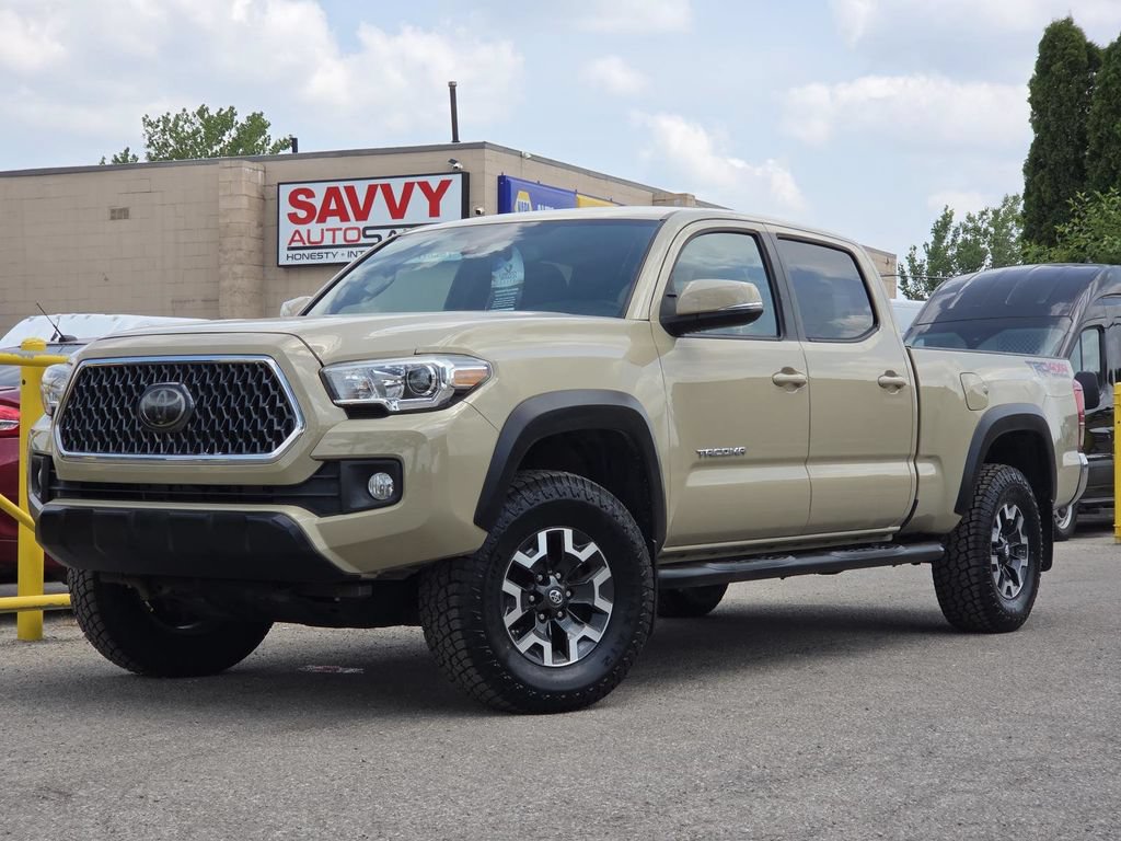 Used 2018 Toyota Tacoma TRD Off-Road AWD/4WD image 2