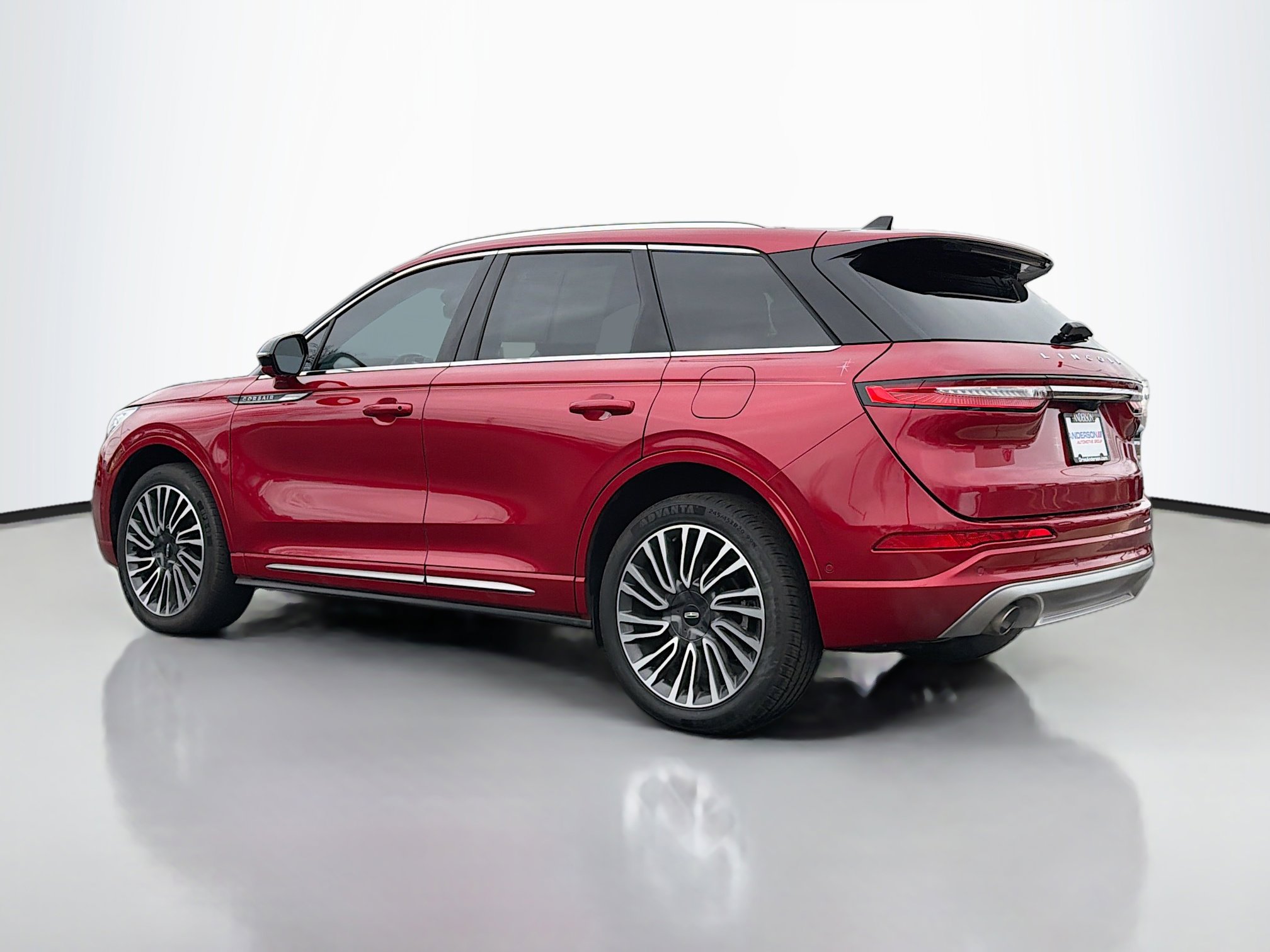 Used 2022 Lincoln Corsair Reserve w/ Equipment Group 201A image 14