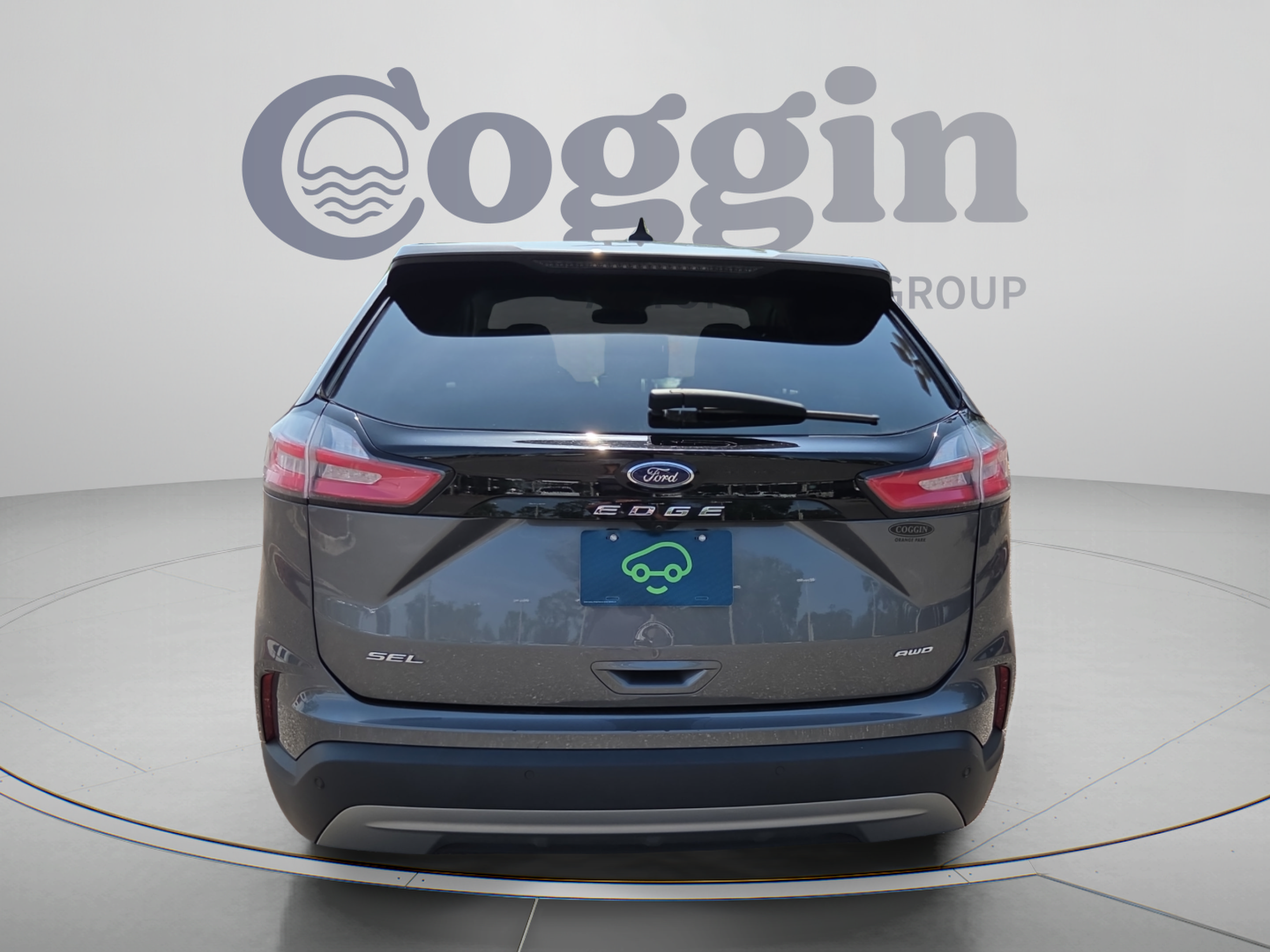 Used 2024 Ford Edge SEL AWD/4WD image 4