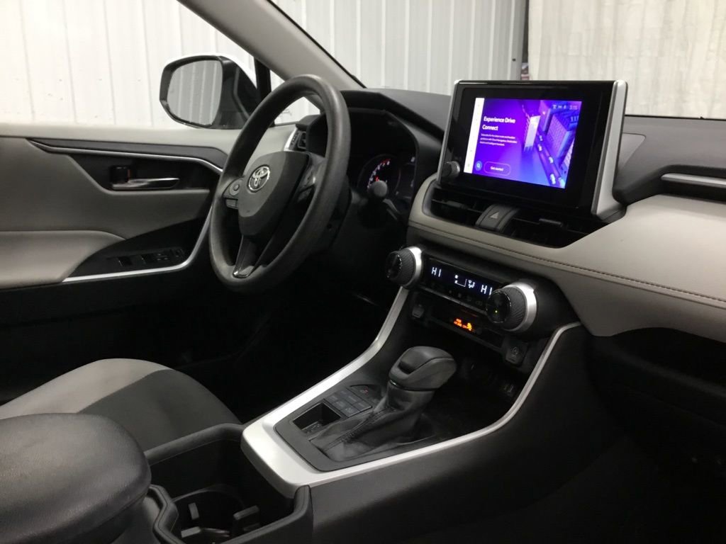 Used 2023 Toyota RAV4 XLE image 25