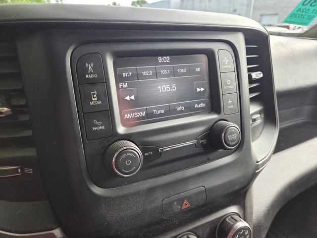 Used 2020 RAM 3500 Tradesman w/ Chrome Appearance Group AWD/4WD image 13