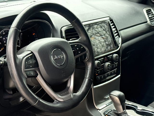 Used 2021 Jeep Grand Cherokee Laredo X image 17