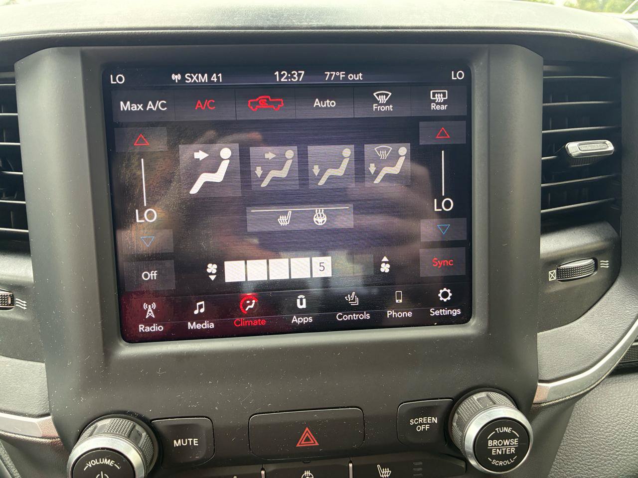 Used 2019 RAM 1500 Big Horn AWD/4WD image 20