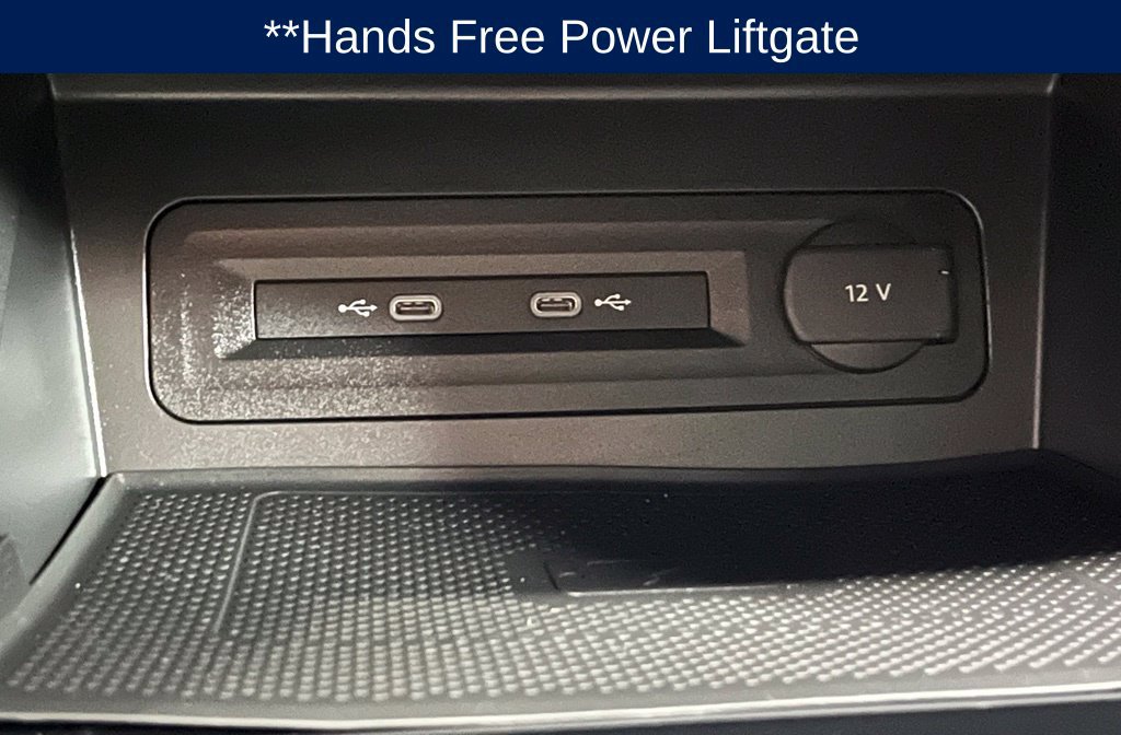 Used 2023 Volkswagen Atlas SE w/ Panoramic Sunroof Package FWD image 14