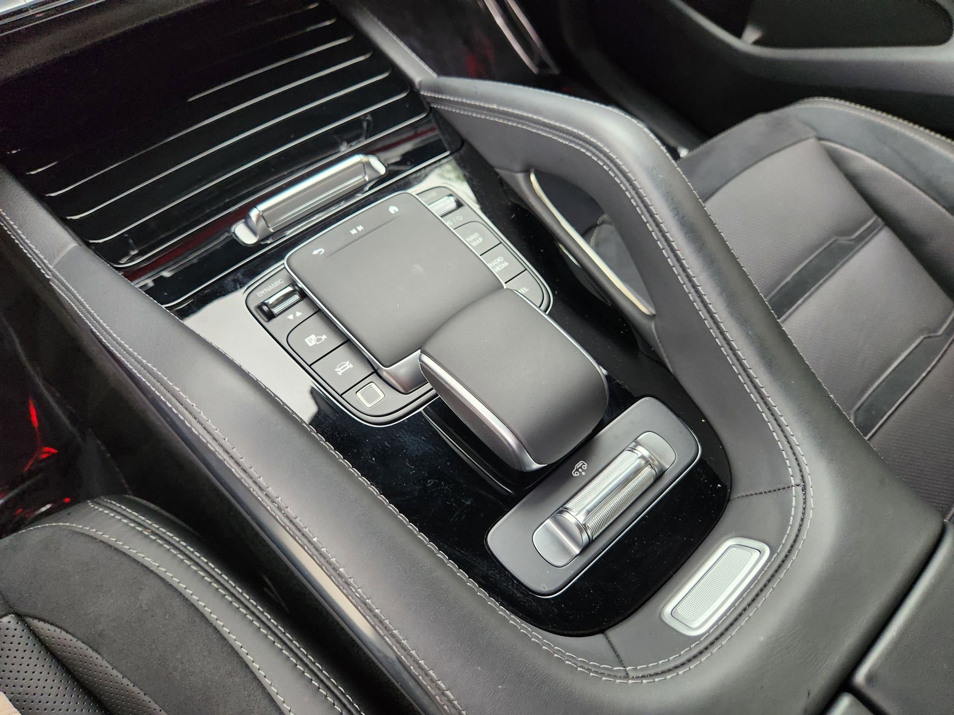 Used 2025 Mercedes-Benz GLE 53 AMG 4MATIC Coupe image 21