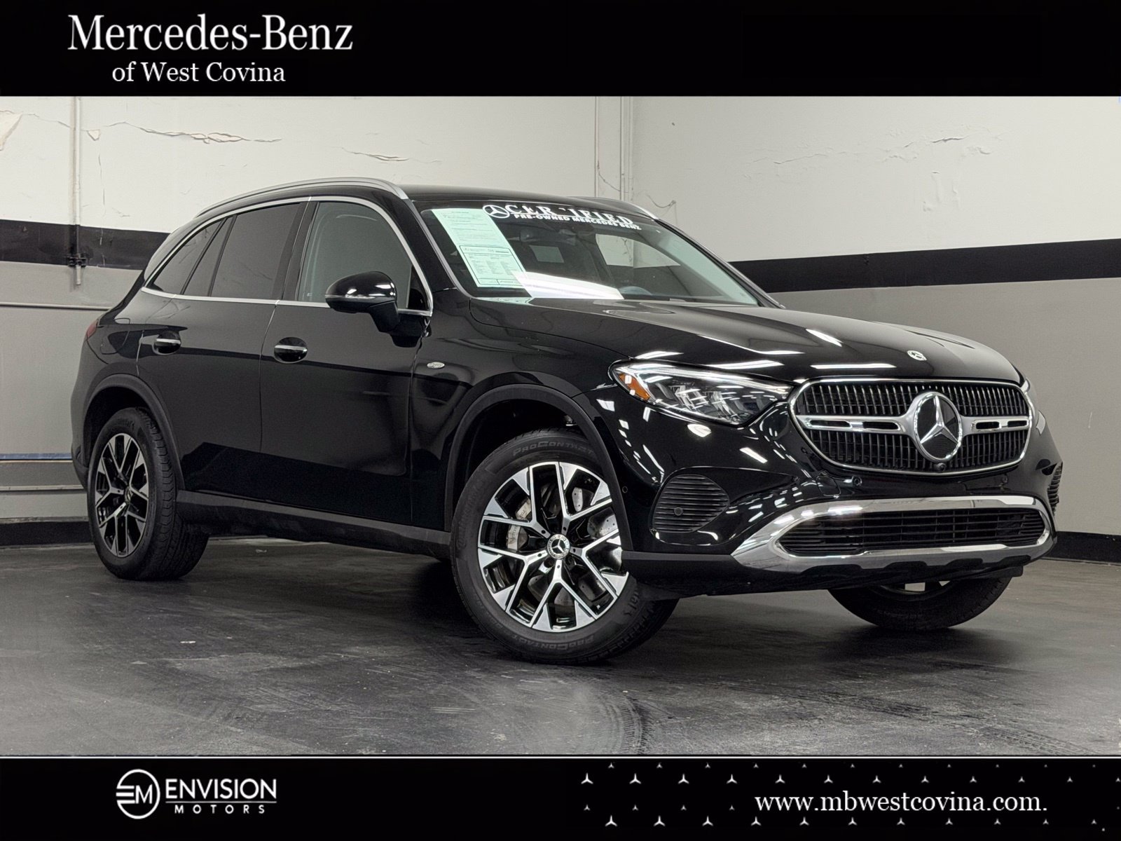 Used 2025 Mercedes-Benz GLC 350e 4MATIC image 1