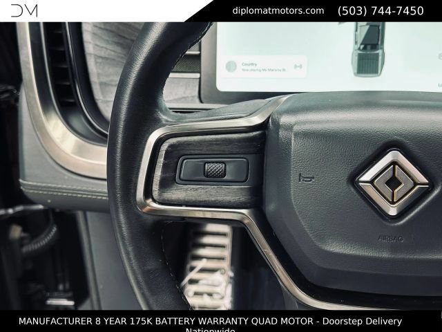Used 2022 Rivian R1T Adventure AWD/4WD image 30