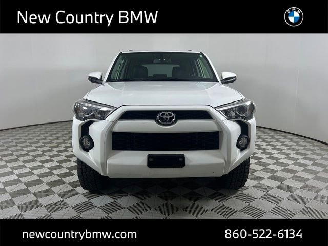 Used 2016 Toyota 4Runner SR5 Premium AWD/4WD image 2