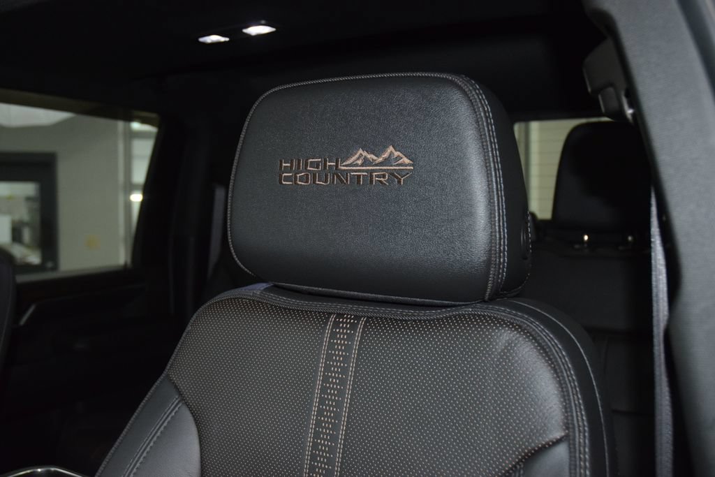 Used 2024 Chevrolet Silverado 3500 High Country w/ High Country Premium Package AWD/4WD image 44