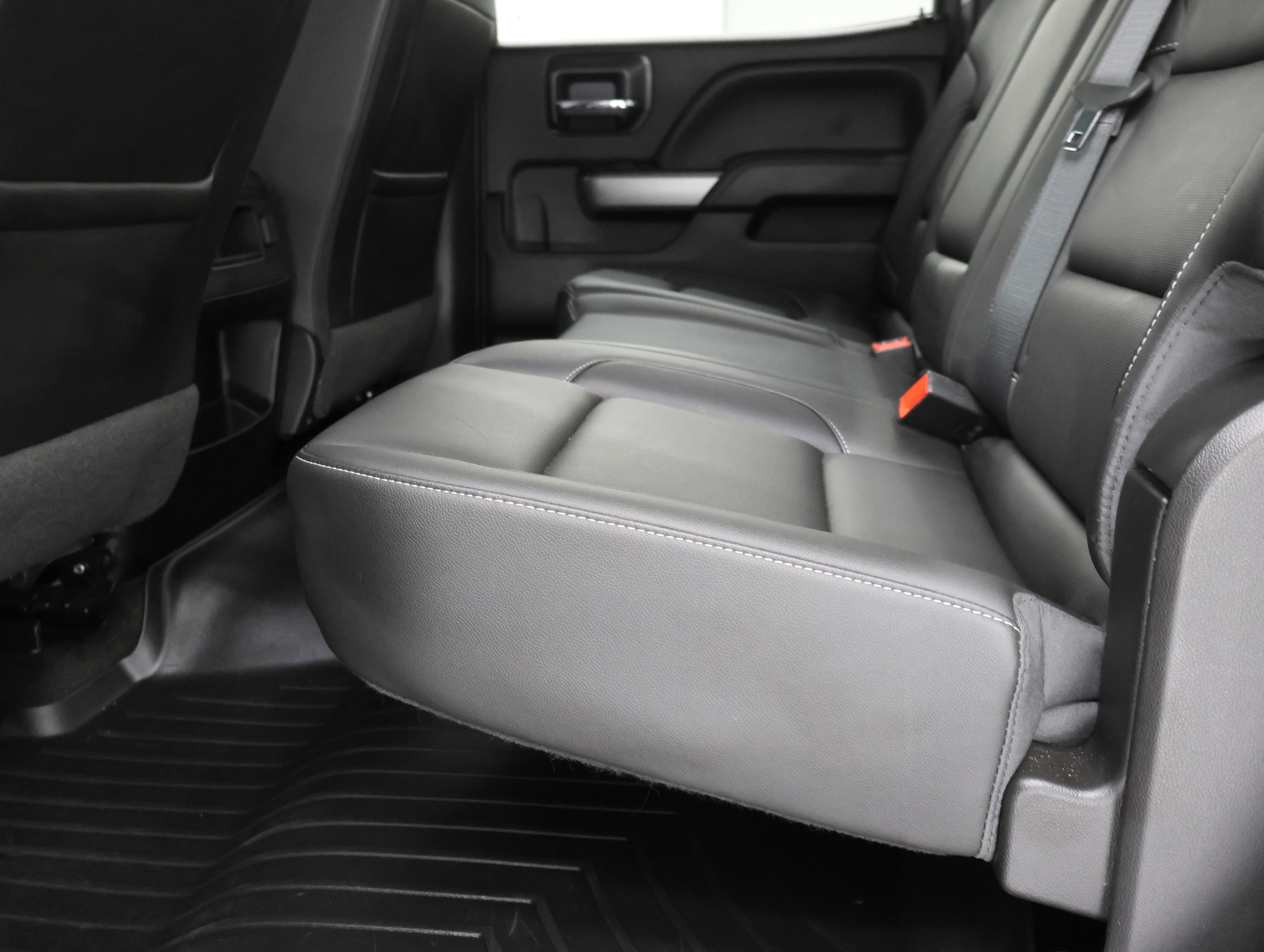 Used 2018 Chevrolet Silverado 2500 LTZ w/ Duramax Plus Package image 32