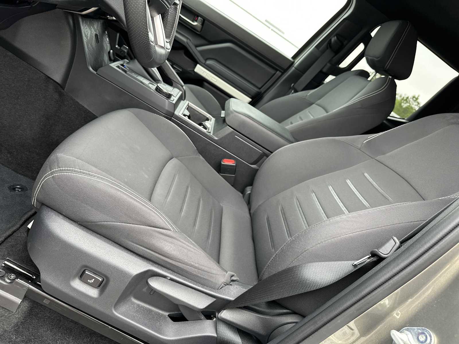 Used 2024 Toyota Tacoma TRD Sport RWD image 11