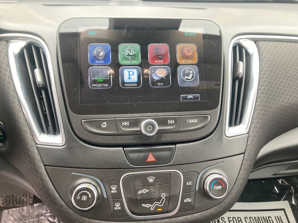 Used 2016 Chevrolet Malibu LT image 22